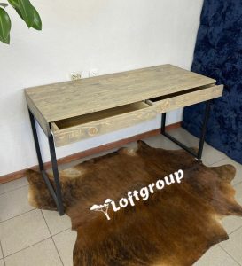 Комп'ютерний стіл для школяра з дерева дуба, ясена, сосни купити Дніпро, Вінниця, Ужгород