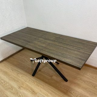 Великий стіл у стилі лофт