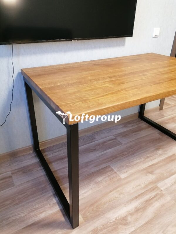 Дерев'яний стіл Лофт