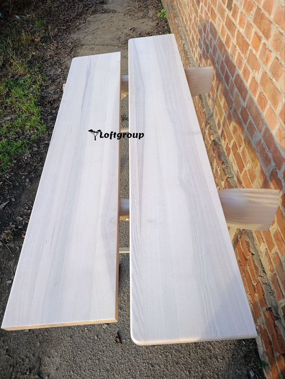 Подоконники из массива дерева