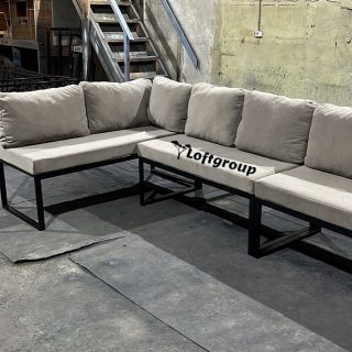 Кутовий диван у стилі лофт
