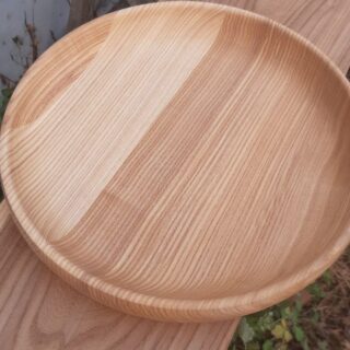 Деревянная тарелка для нарезки