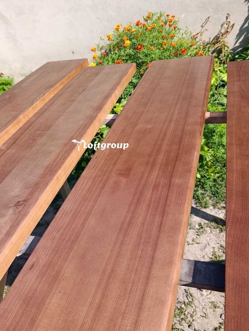 Дерев'яні підвіконня із захистом від сонця